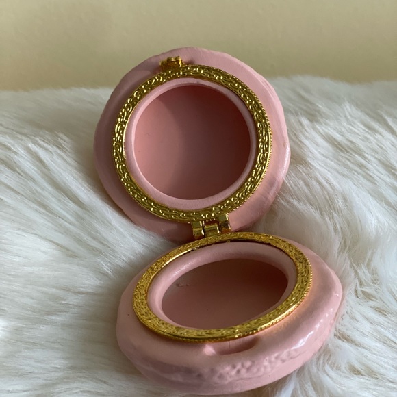 Macaron Ceramic Trinket Gift Box - Various Colors Available - Picture 9 of 15